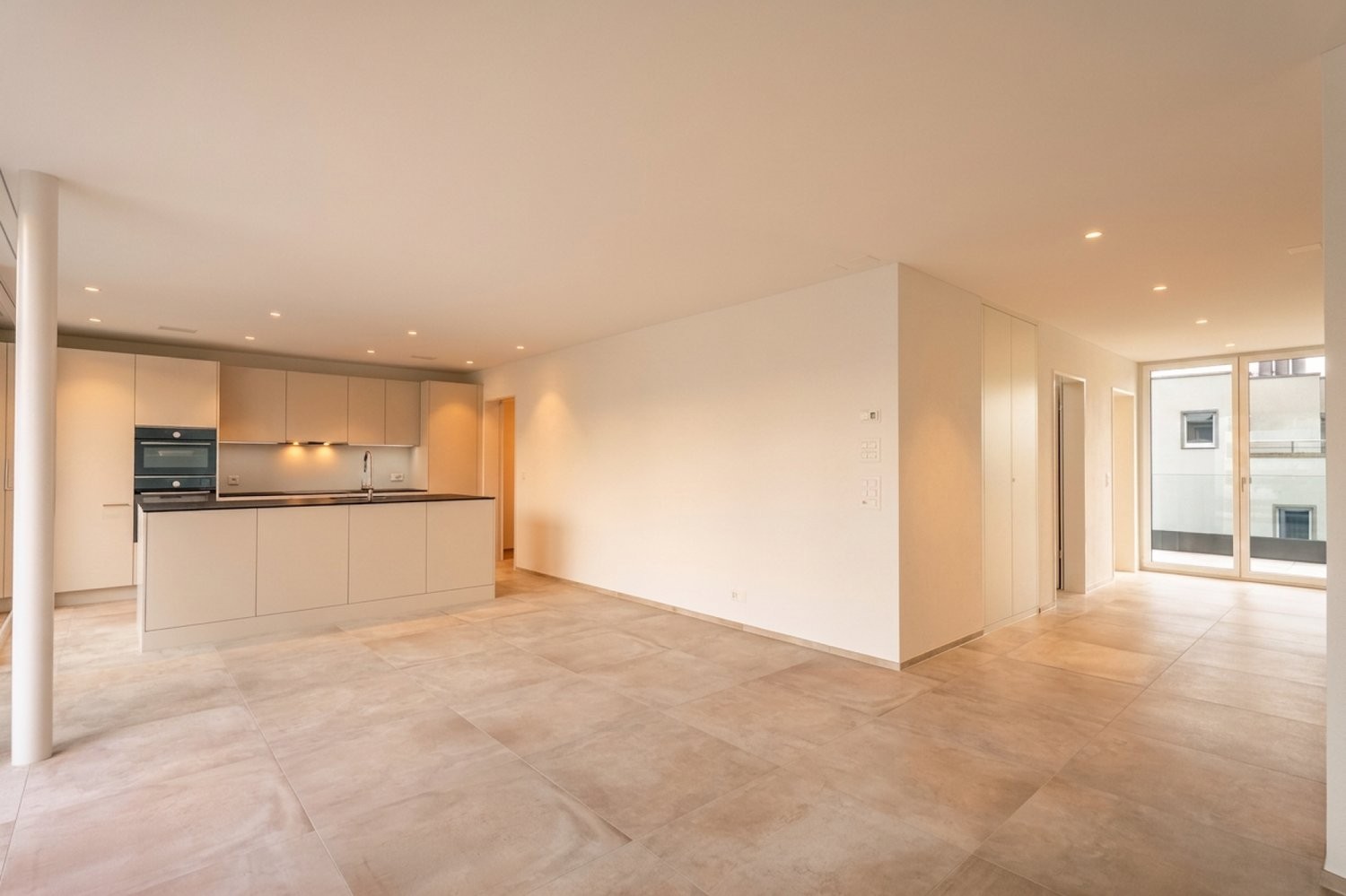 Appartement en attique de 3 ½ pièces, photo 2 sur 6