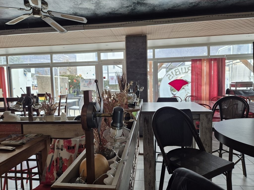 99m² commerciale
