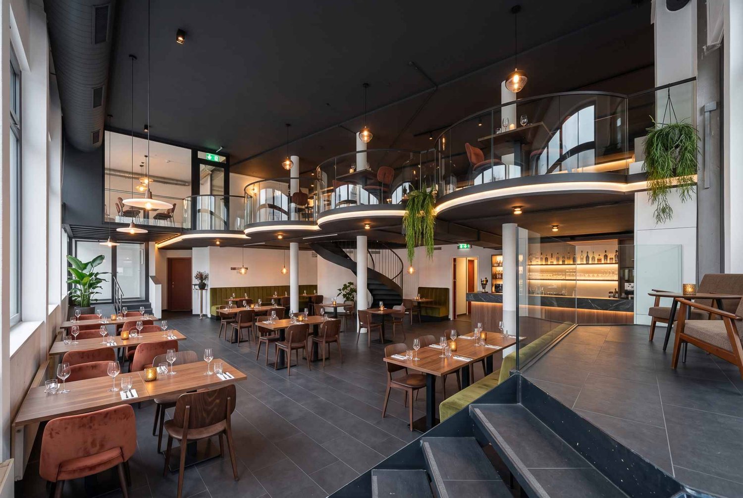 267m² commercial