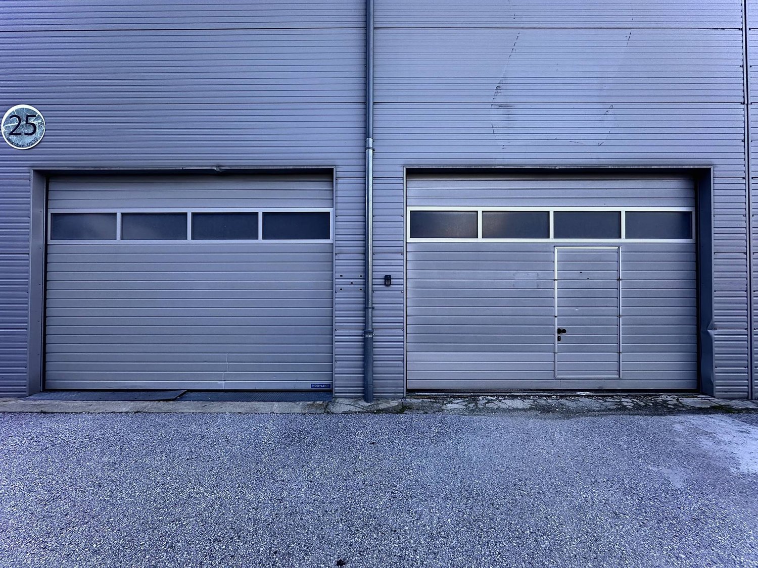2350m² commercial
