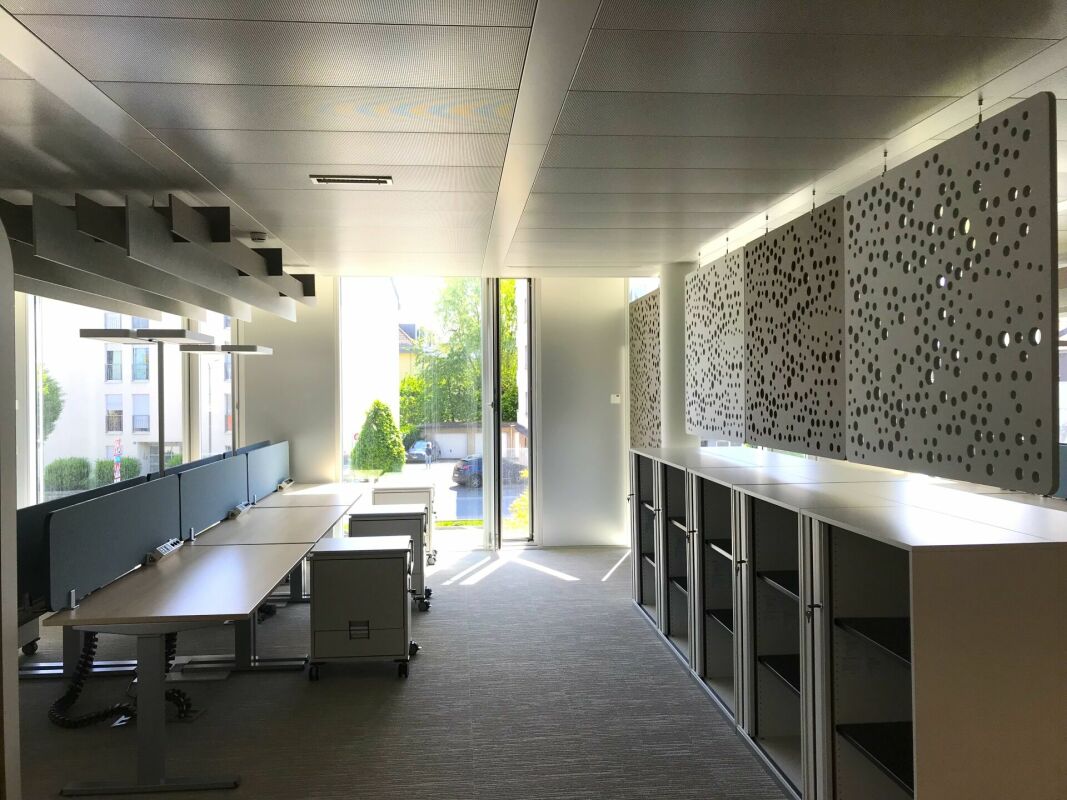 850m² office