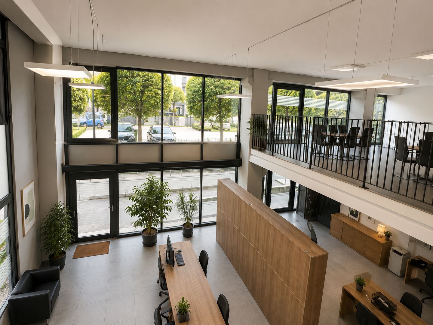 150m² bureau, photo 2 sur 4