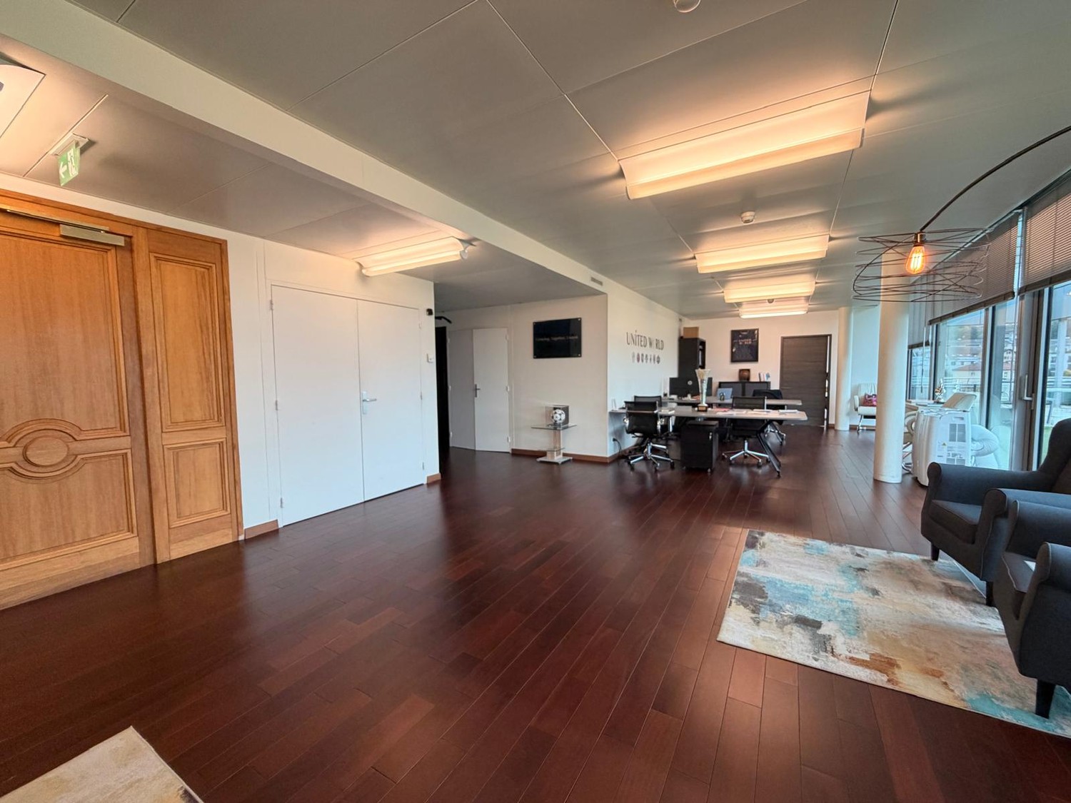 115m² office