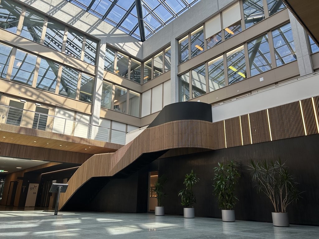 277m² office, photo 3 sur 7