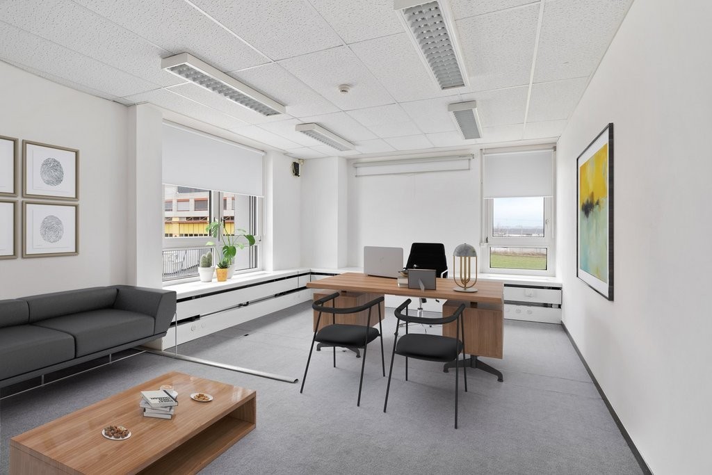 164m² office