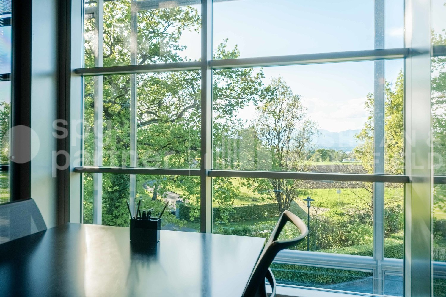 108m² office