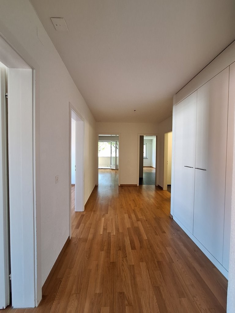 Appartement de 2 ½ pièces, photo 1 sur 8