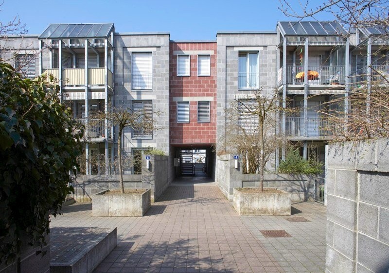 105m² commercial, photo 1 sur 4