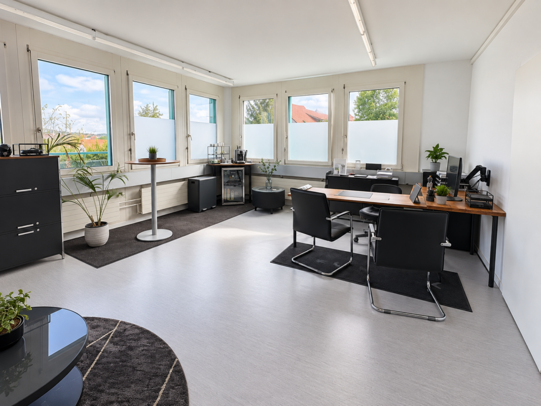 Bureau, photo 1 sur 5