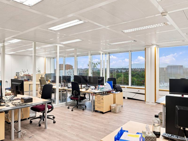 450m² Büro