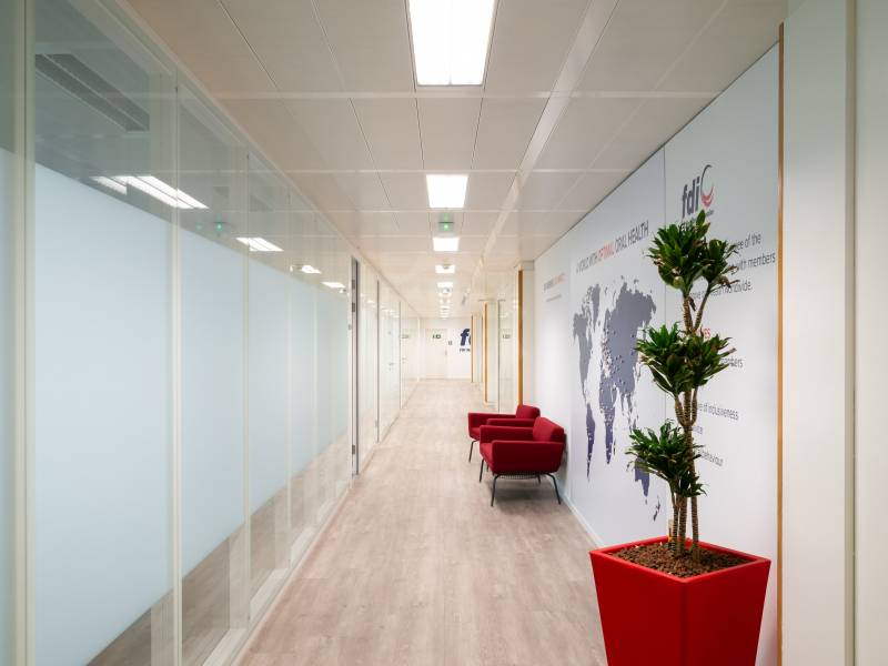 450m² Büro