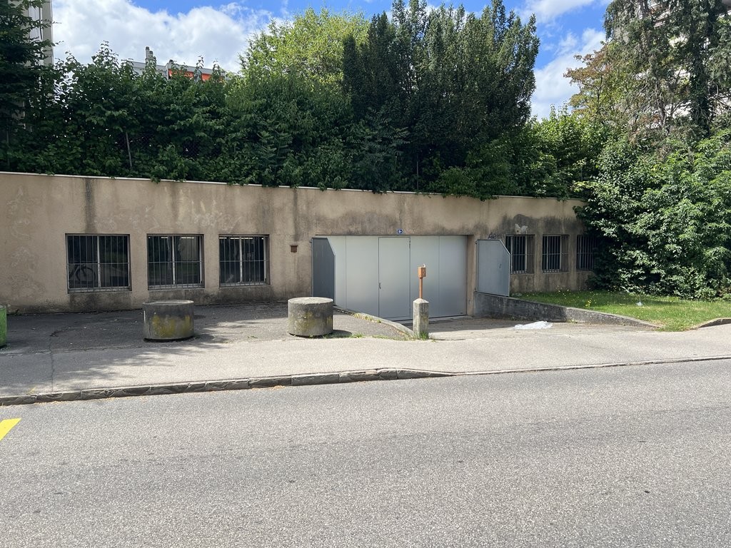 Emplacement de parking souterrain