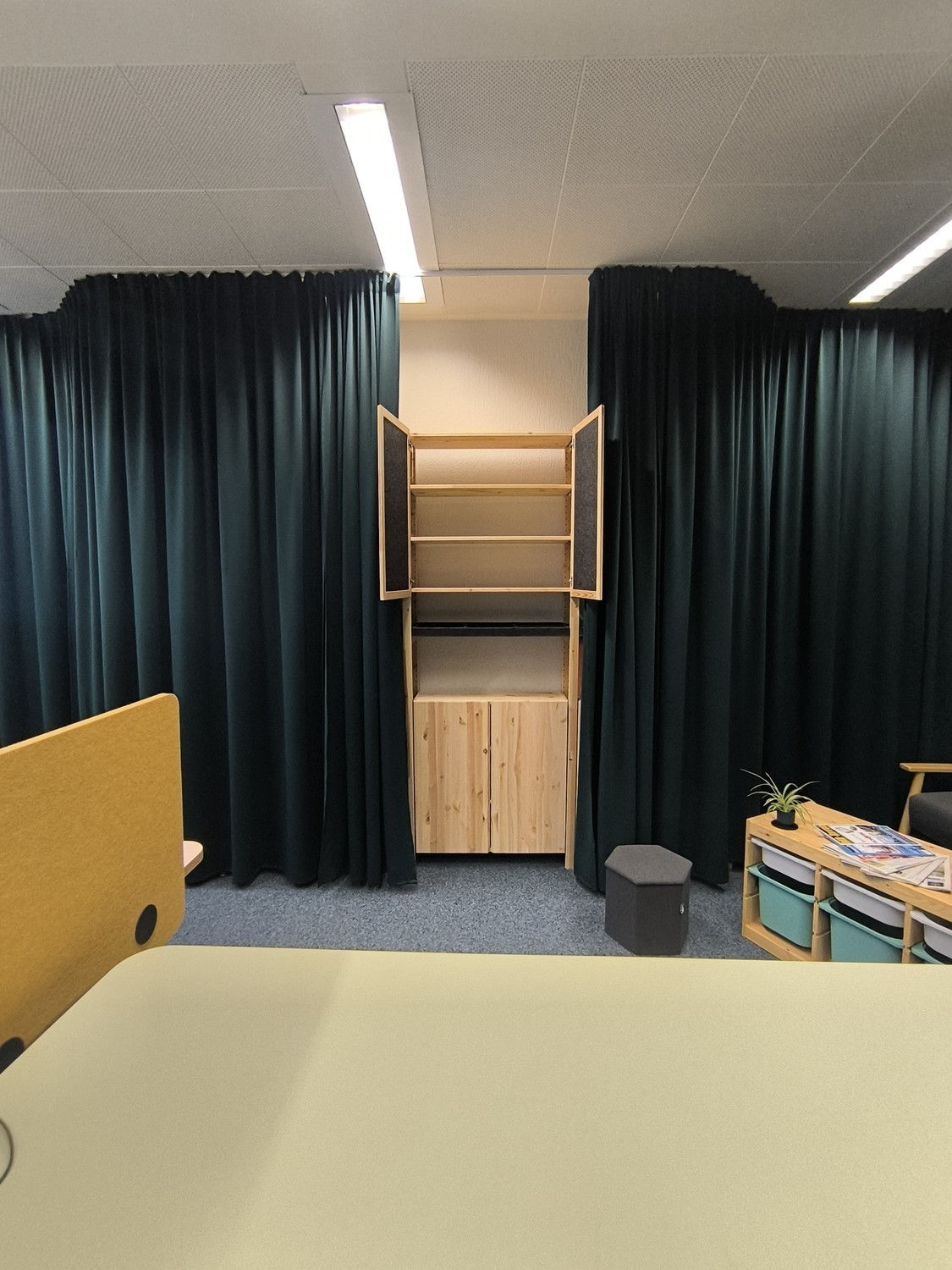80m² bureau