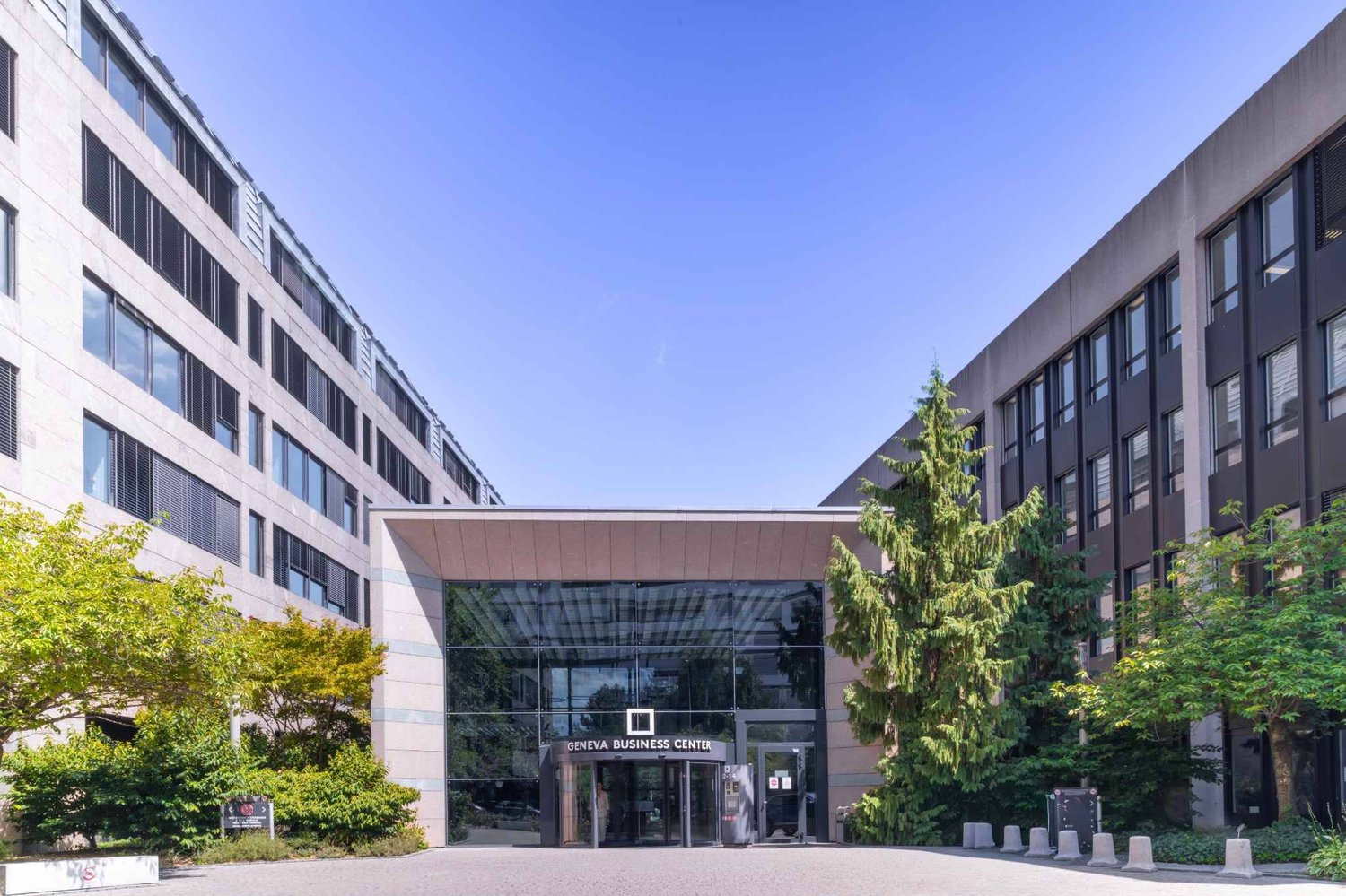 198m² office, photo 1 sur 10