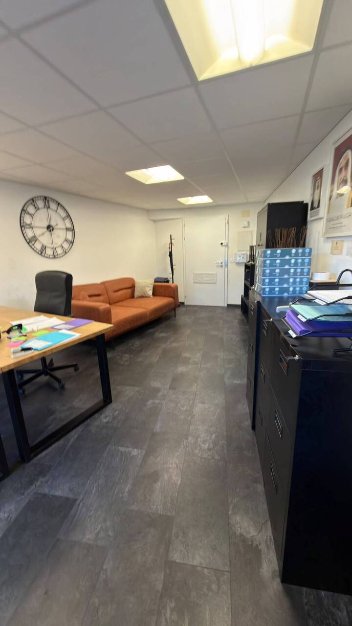 37m² office, photo 2 sur 4