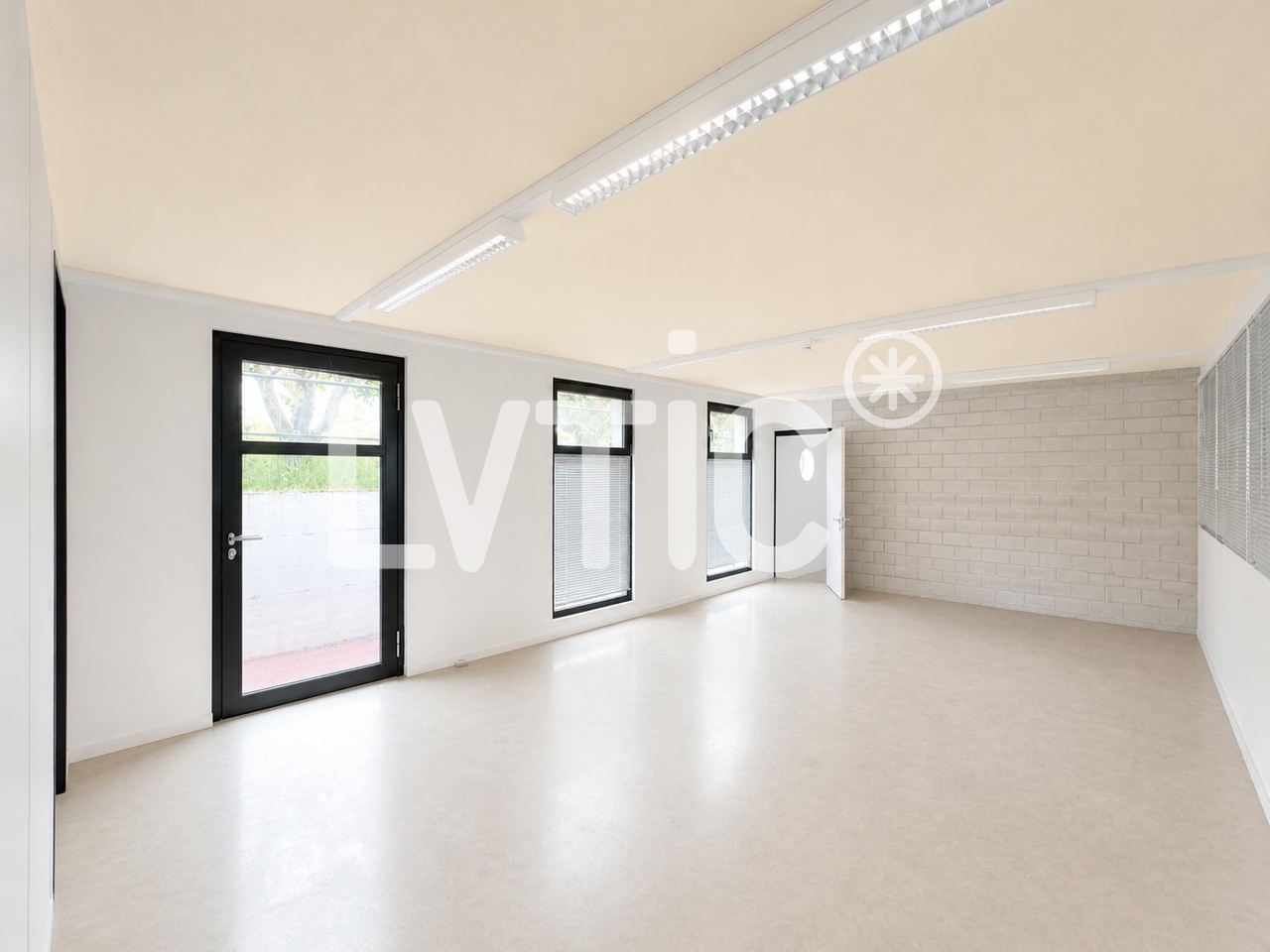 622m² atelier, photo 5 sur 10
