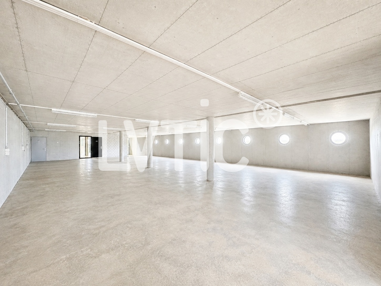 622m² atelier, photo 4 sur 10