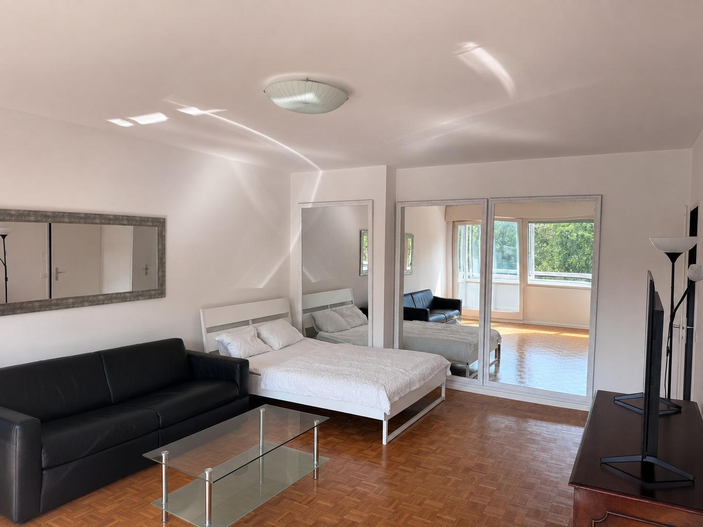2 rooms studio