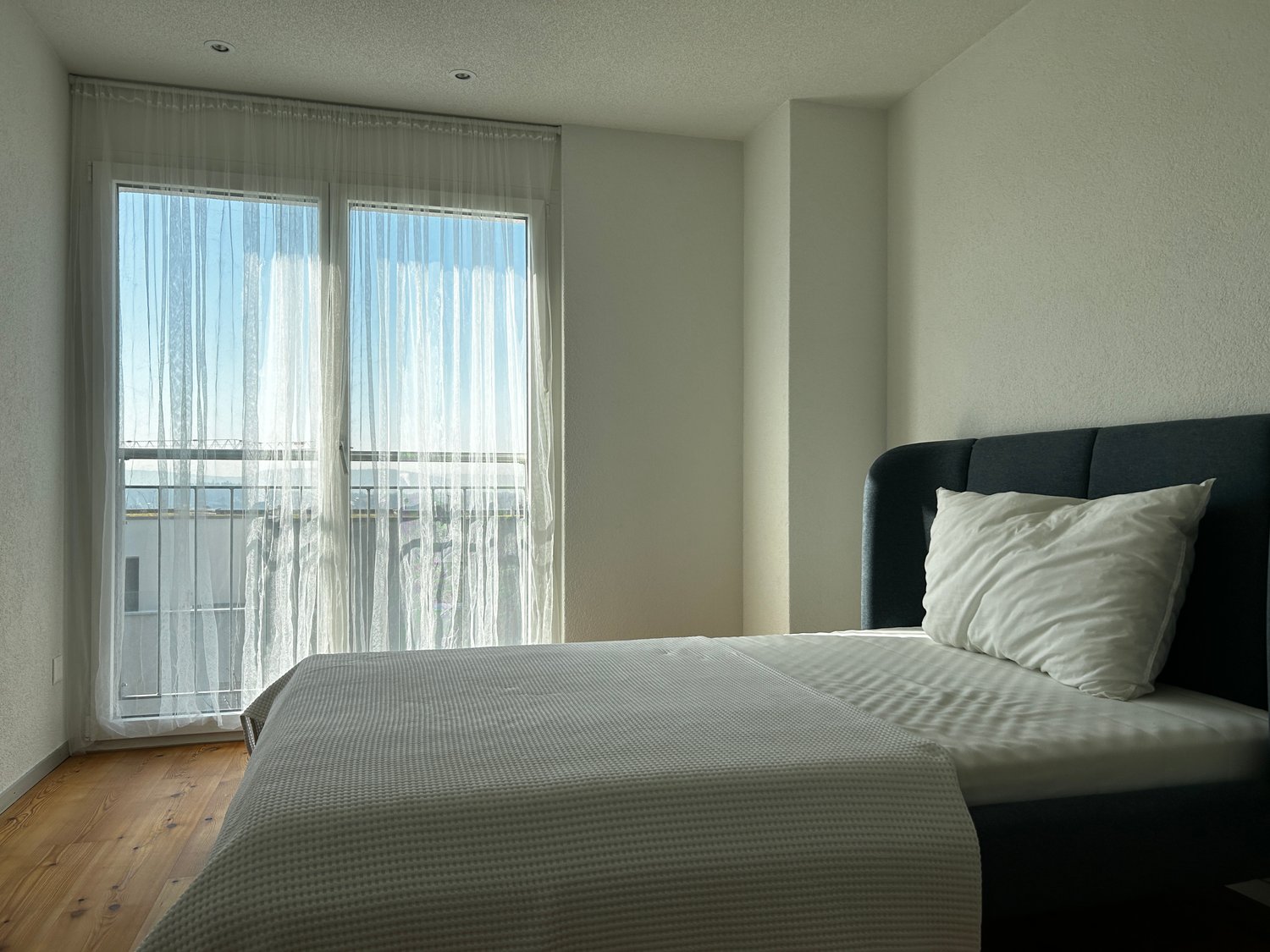 1 pièce chambre individuelle, photo 1 sur 8