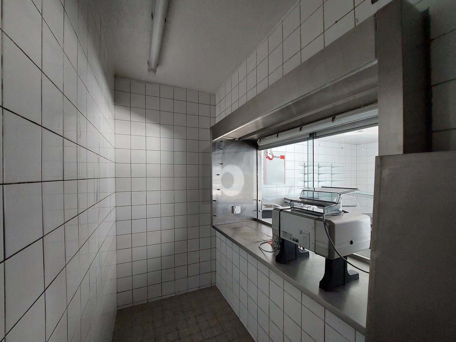 Commerce de 87m², photo 3 sur 4