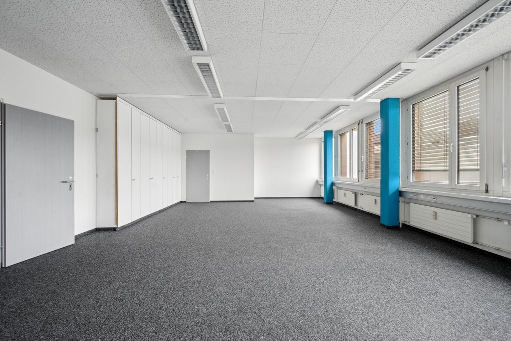 635m² bureau, photo 3 sur 6
