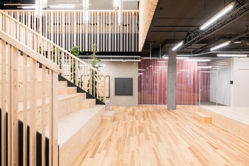 80m² bureau