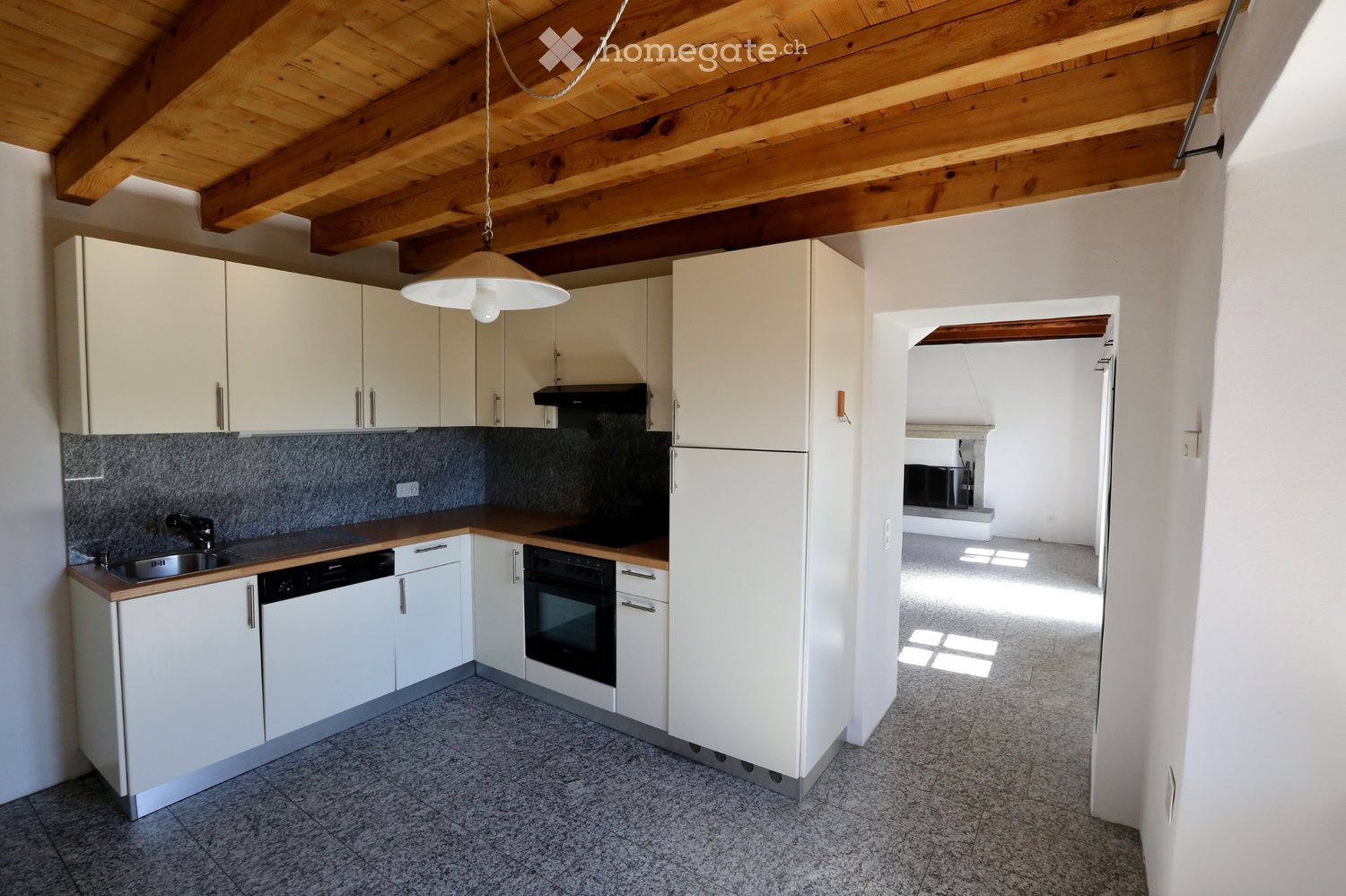 maison individuelle de 4 pièces, photo 3 sur 5