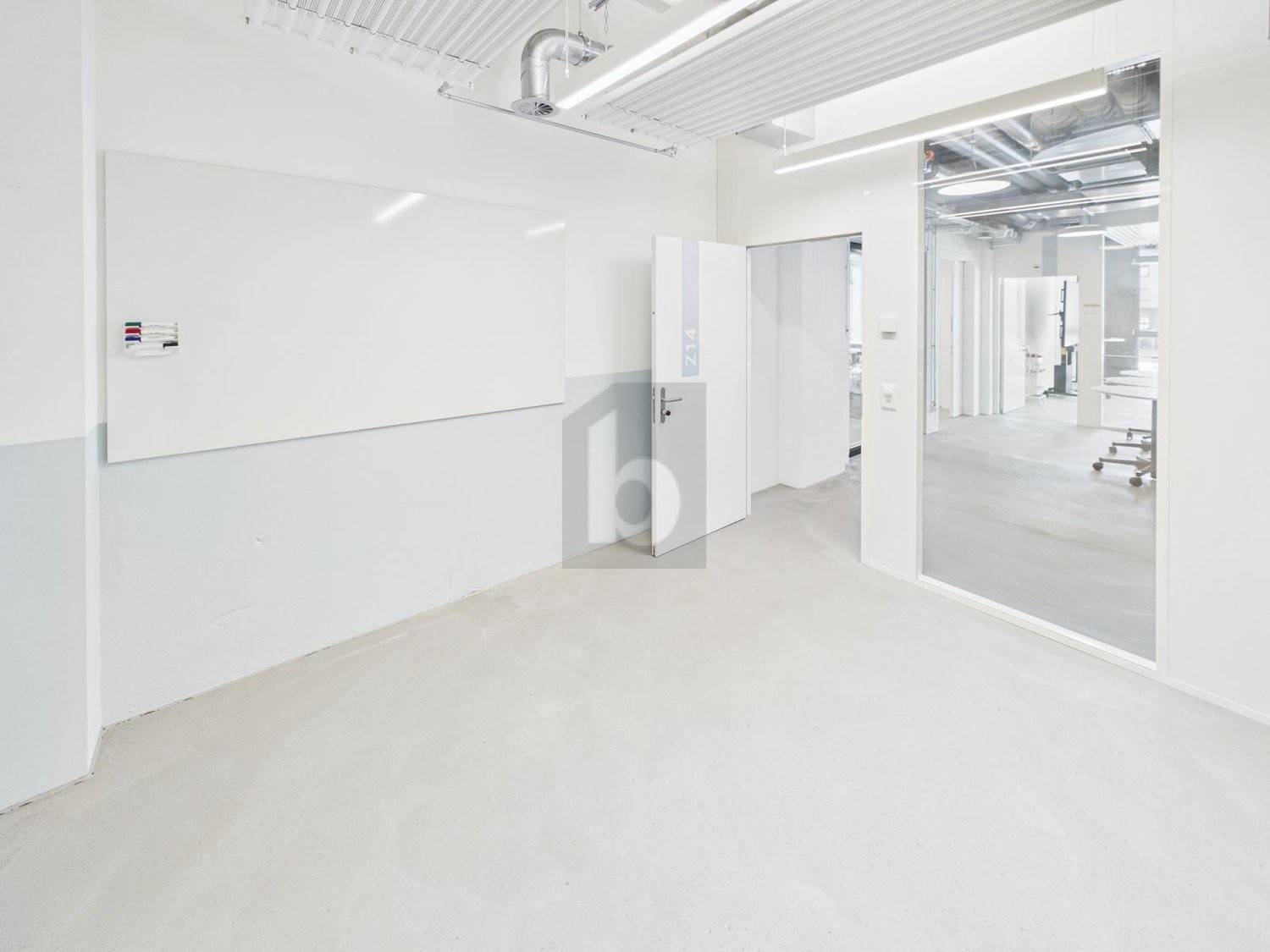 Bureau de 13m²