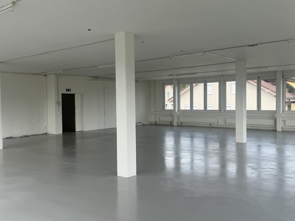 228m² commercial
