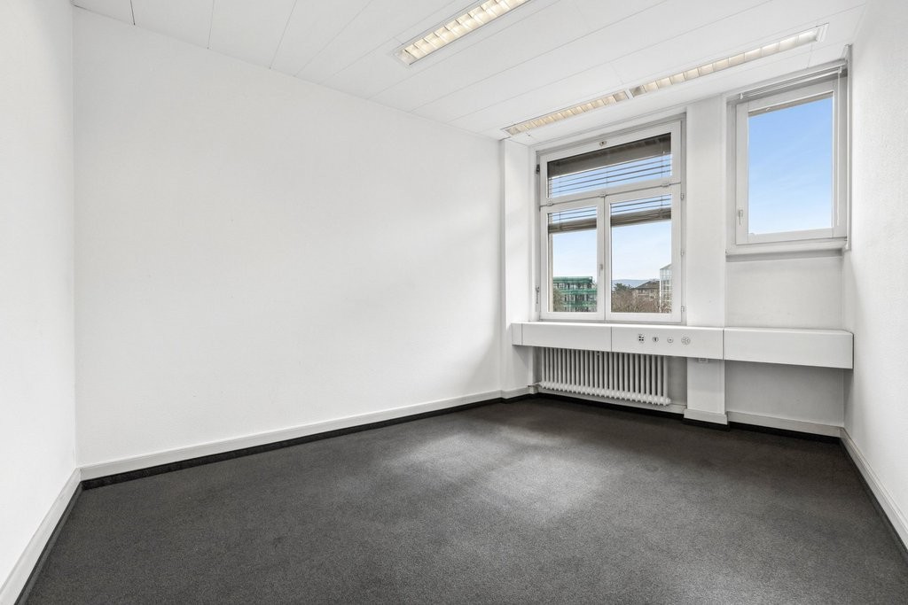 371m² de bureaux, photo 10 sur 10