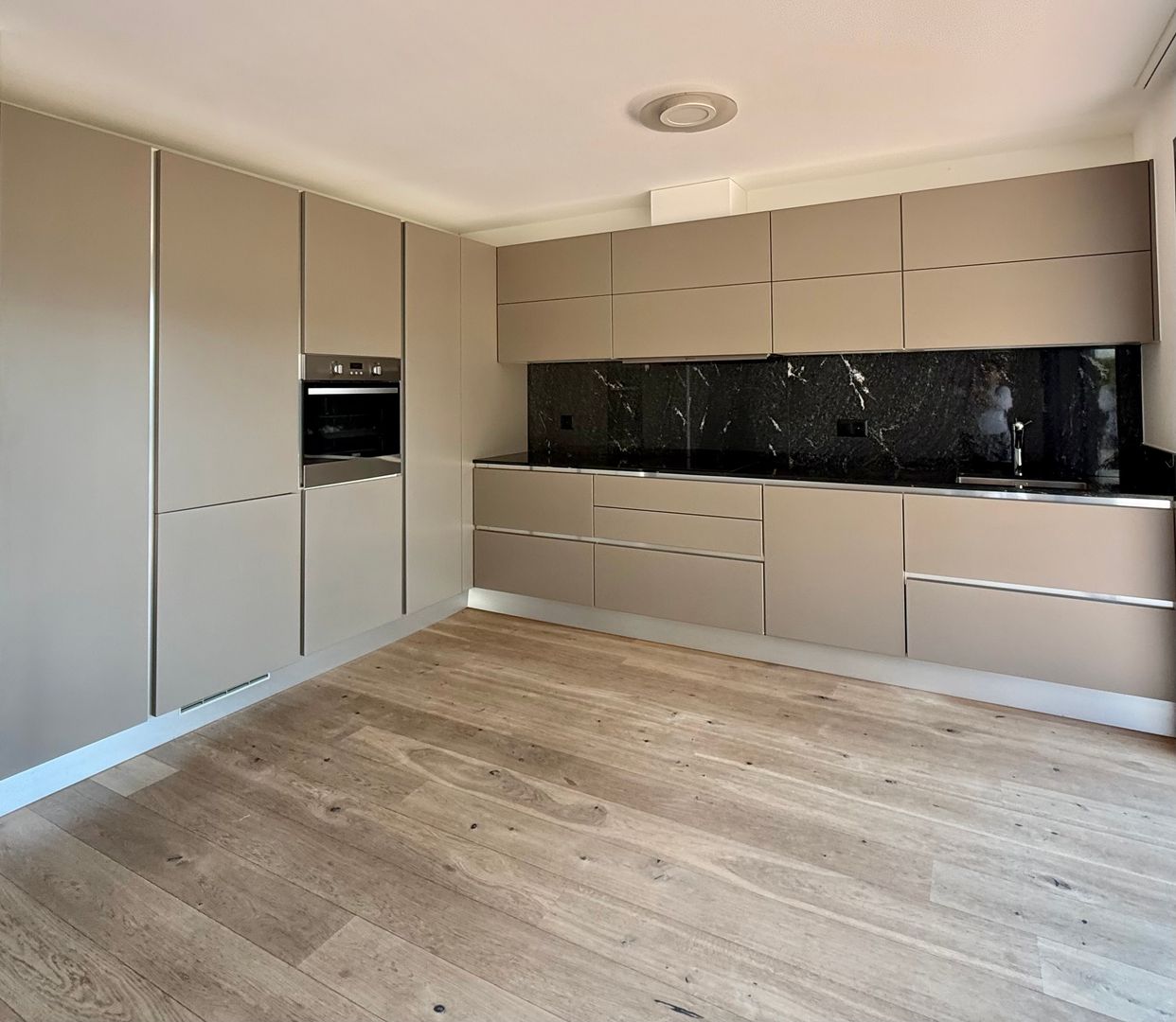 Appartement de 3 pièces, photo 1 sur 7