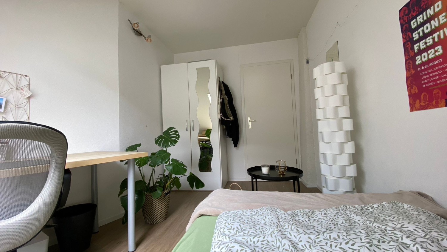 Chambre en colocation, photo 2 sur 8