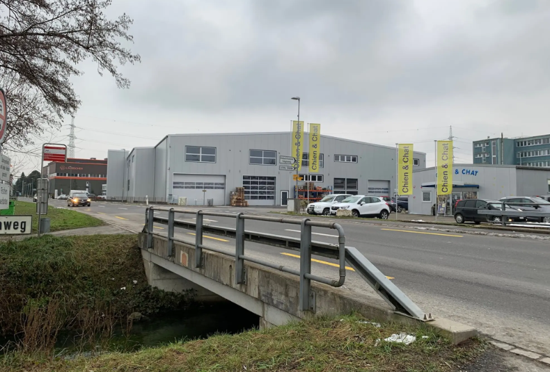 Objet industriel de 370m²