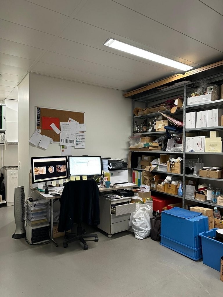 Magasin de 180m²