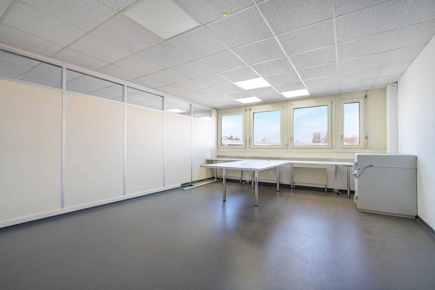 33m² office, photo 3 sur 5