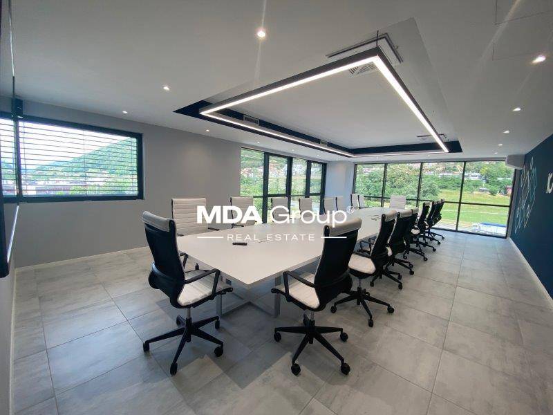 1500m² bureau, photo 3 sur 9