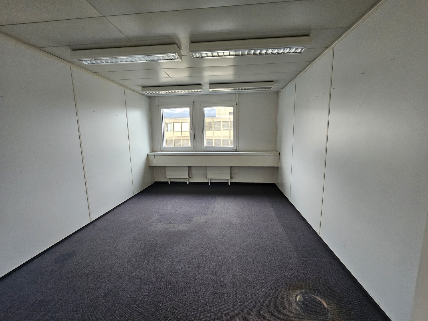 Bureau de 116-116m²