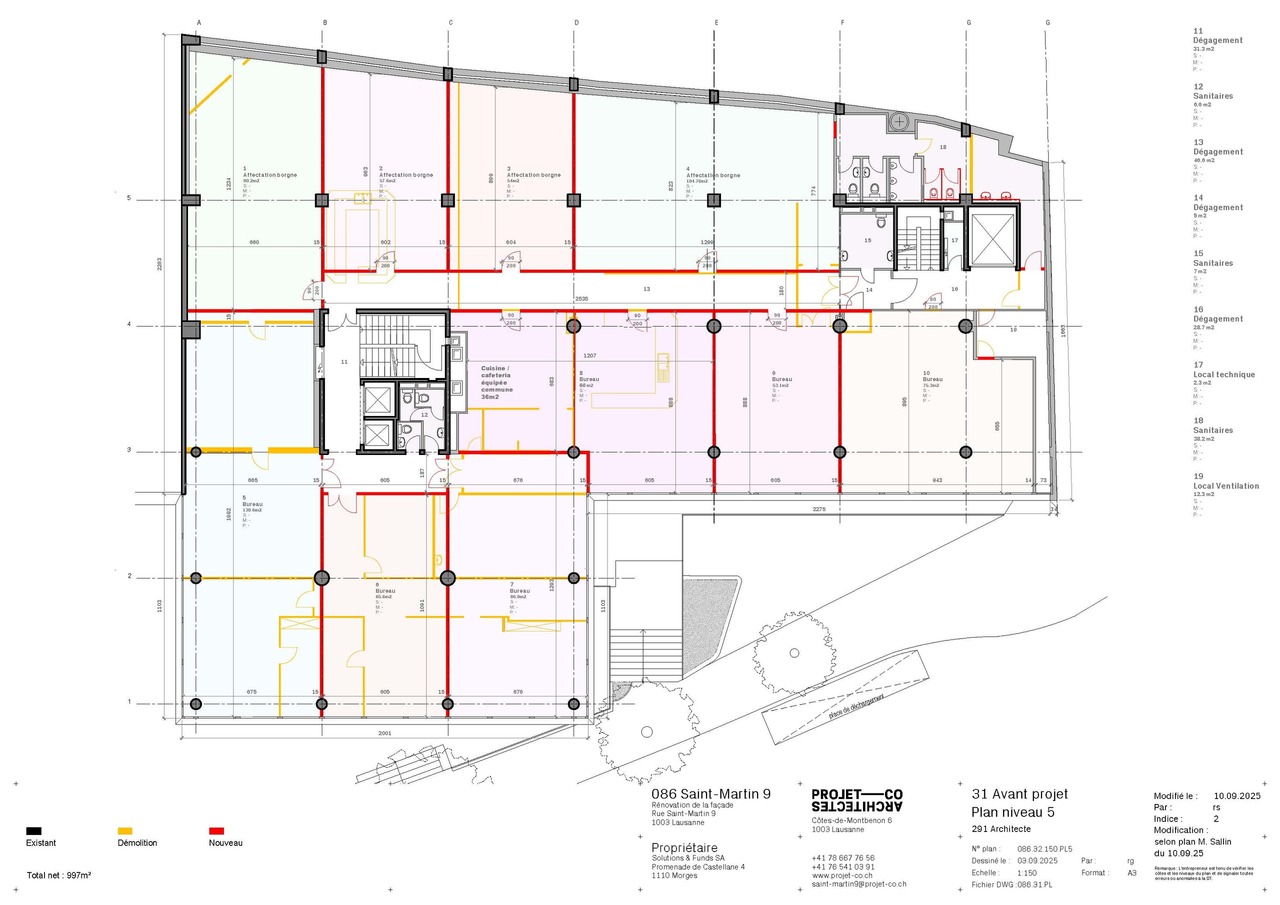 54m² office