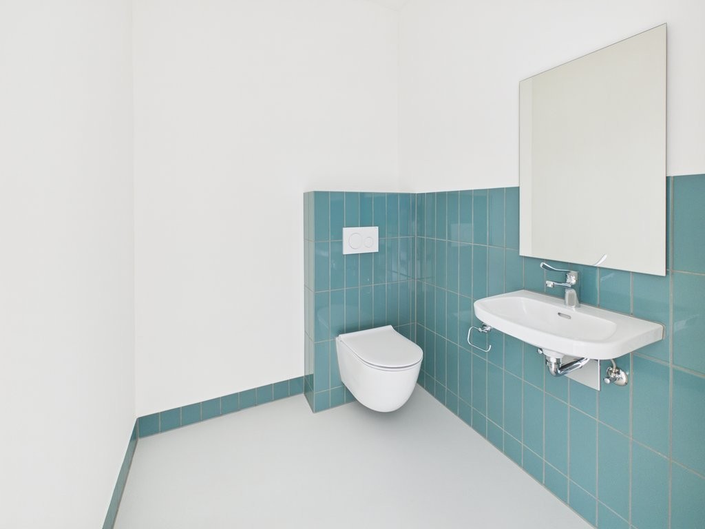 565m² de commerce