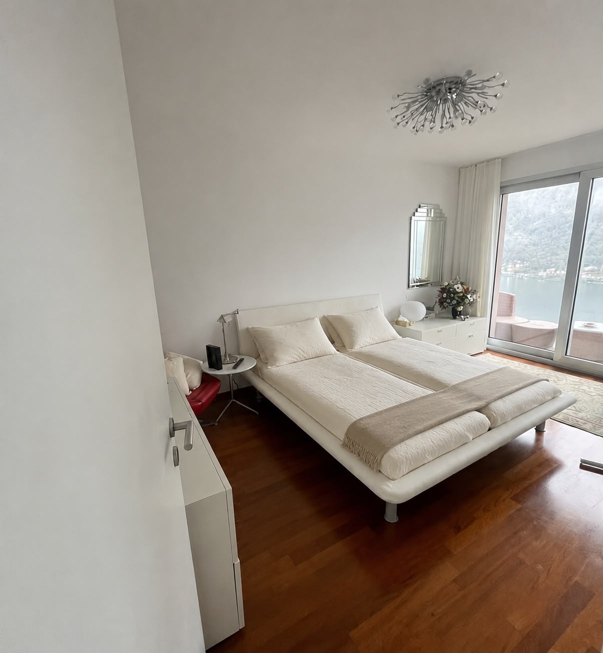 Appartement de 2 ½ pièces, photo 1 sur 10