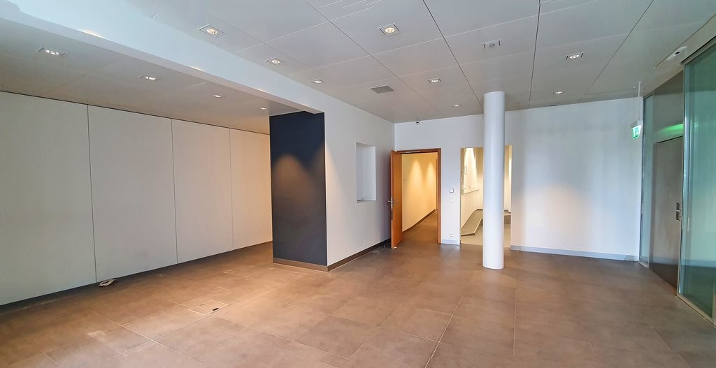 Commerce de 188m²