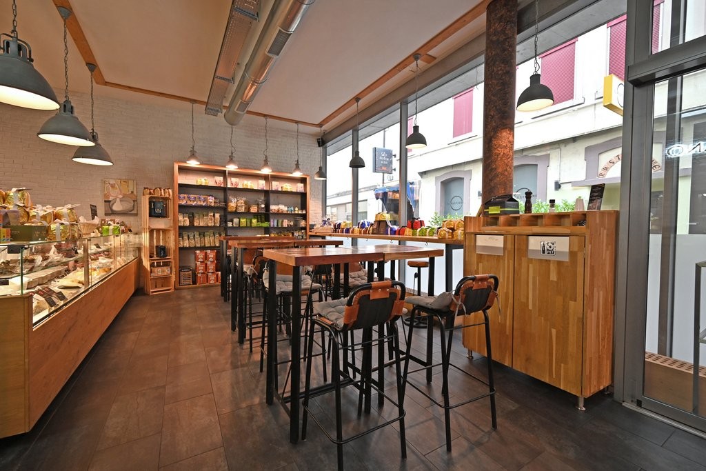 Commerce de 316m²