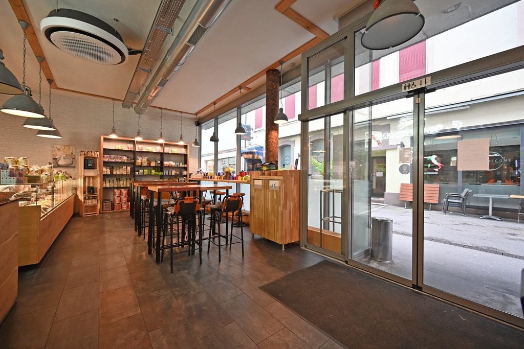 Commerce de 316m²