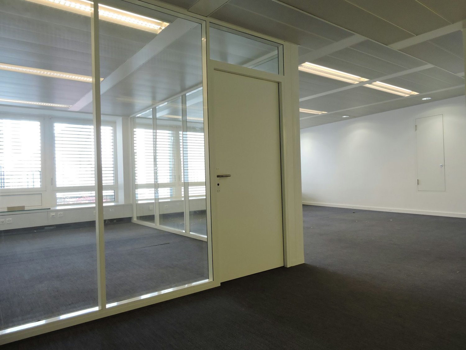 95m² bureau, photo 2 sur 8