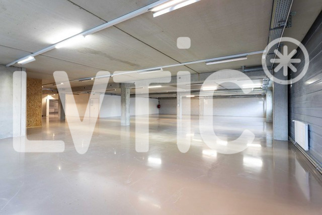 700m² atelier