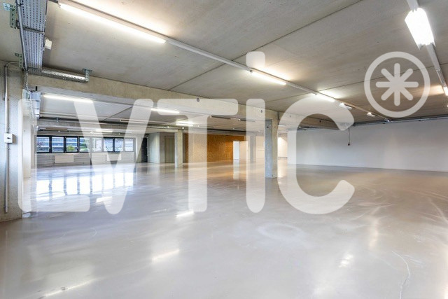 700m² atelier