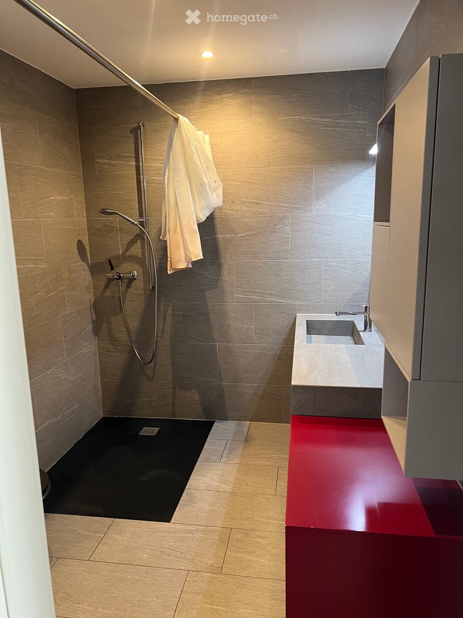 2 pièces appartement, photo 2 sur 4