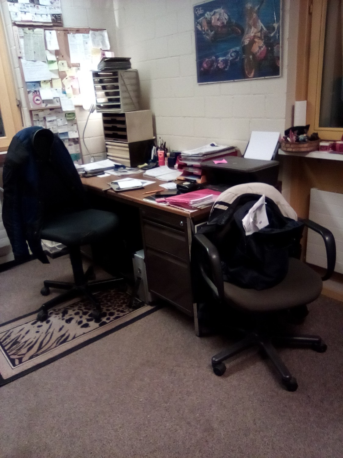 Bureau de 25m², photo 1 sur 2