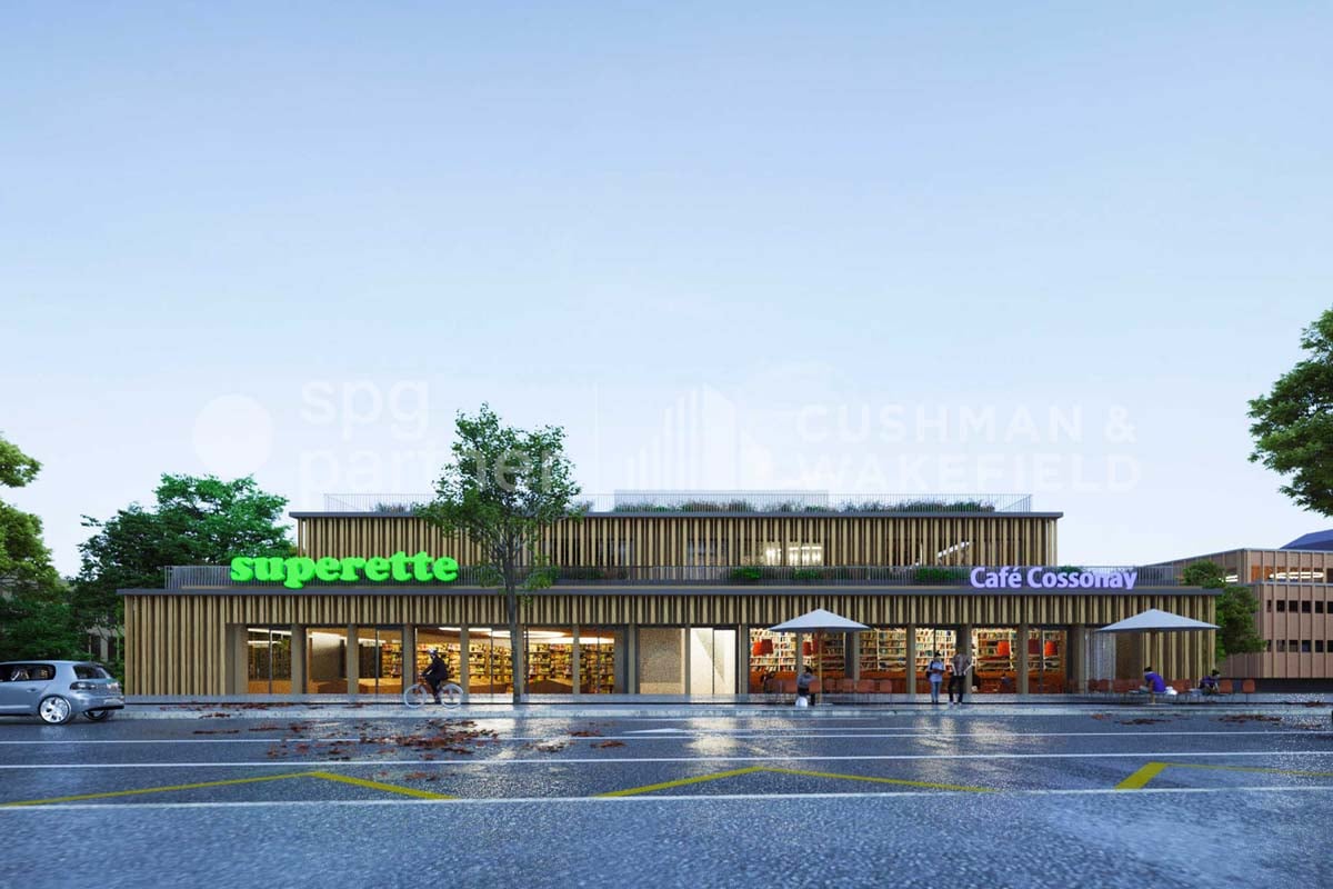 430m² shop