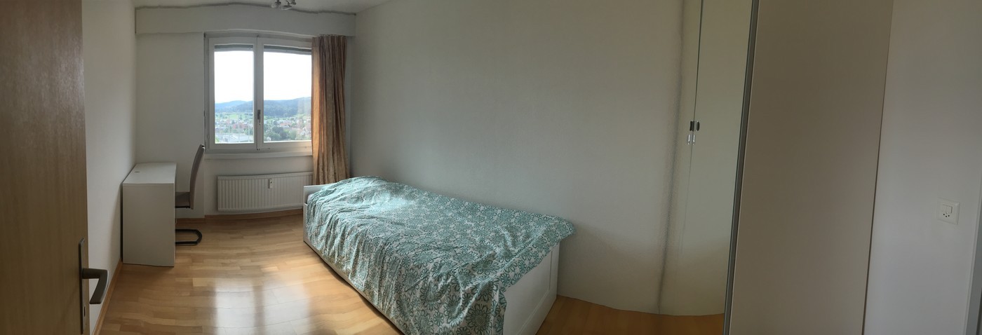 Camera in un appartamento condiviso